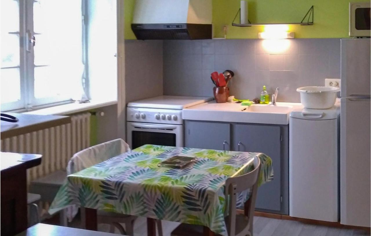 Cozy Home In Plancoet With Wifi Екстер'єр фото