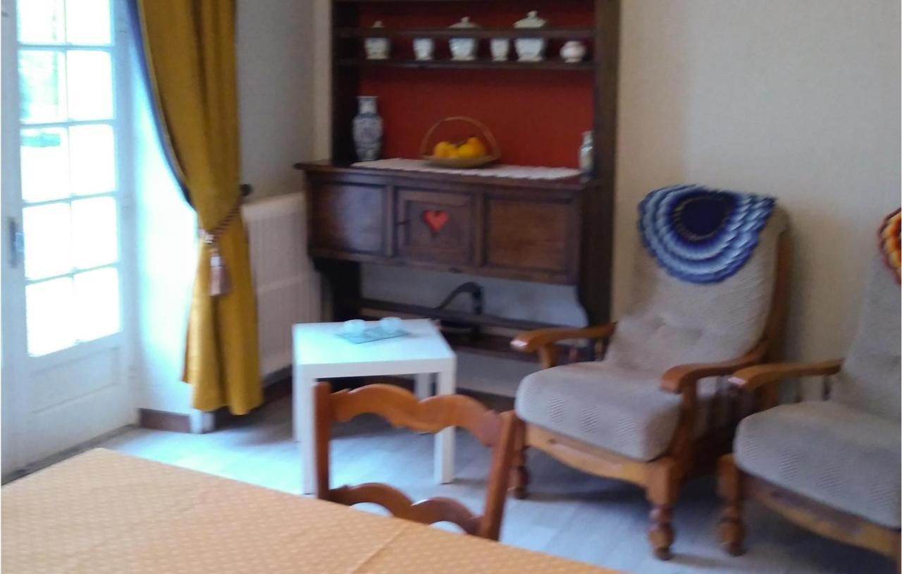 Cozy Home In Plancoet With Wifi Екстер'єр фото