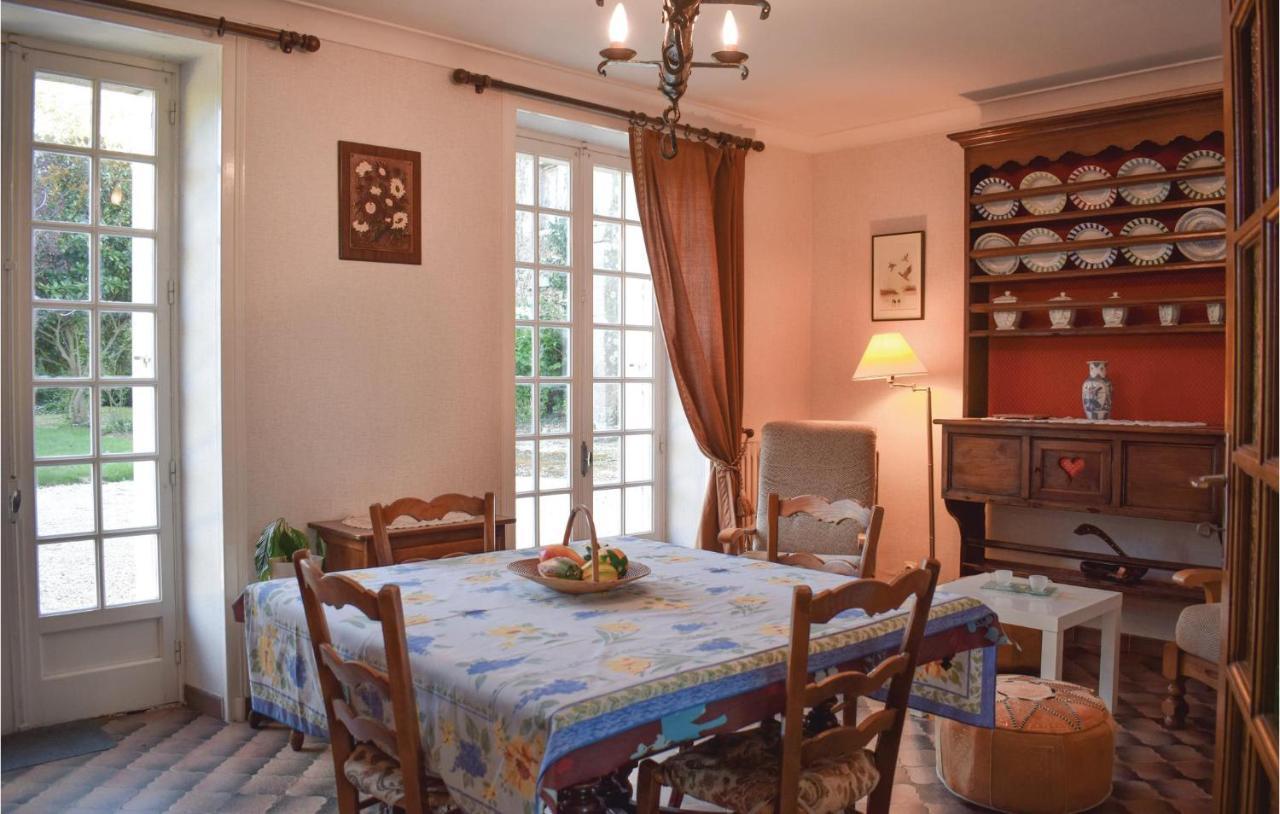 Cozy Home In Plancoet With Wifi Екстер'єр фото